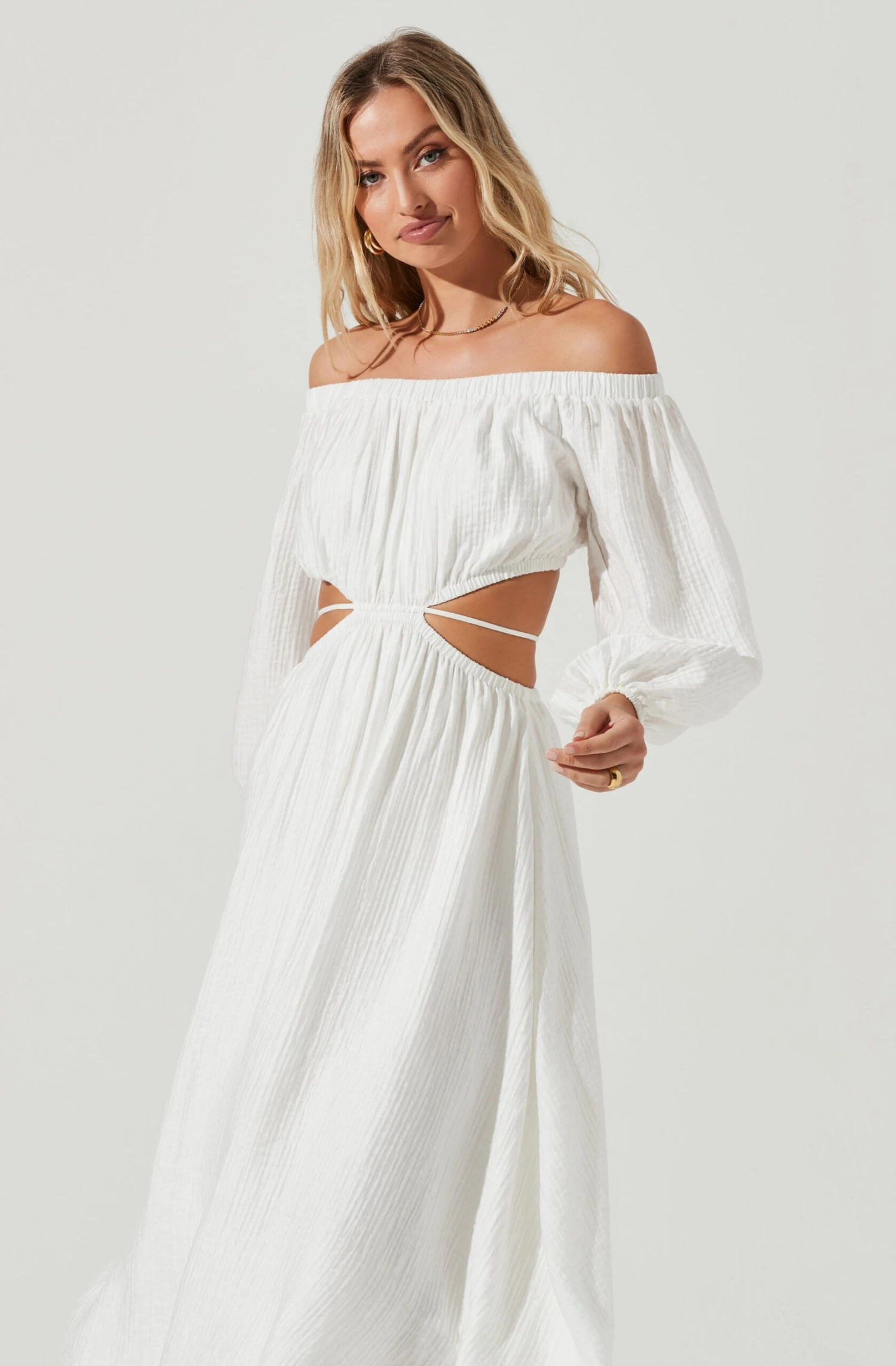 Cassian Cutout Off Shoulder Midi Dress 2 Cassian Cutout Off Shoulder Midi Dress - Image 2