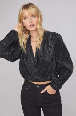 Primadonna Wrap Top