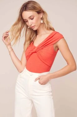 Tristyn Twist Front Bodysuit -Dresses Sales Store ACT15884 WATERMELTON 2