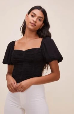 Serafina Sweetheart Neck Top