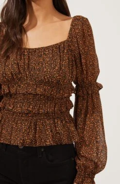 Fairfield Smocked Square Neck Floral Top -Dresses Sales Store ACT16850 BLACK RUSTDITSY 4