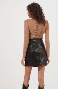 Hollis Ruched Long Sleeve Padded Shoulder Bodysuit -Dresses Sales Store ACT16885 CAPPUCCINO 4