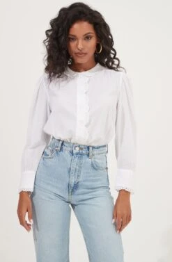 Palmetto Scallop Trim Top