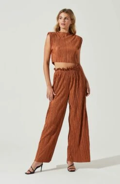 Cruise Pleated Padded Shoulder Crop Top -Dresses Sales Store ACT17063 RUST 6 3