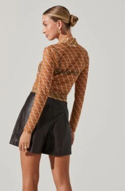 Wilma Faux Leather Shorts -Dresses Sales Store ACT17338M MUSTARDCREAMGEO 4 43d8f3fb 6252 42aa bac6 5d8b468d2c43