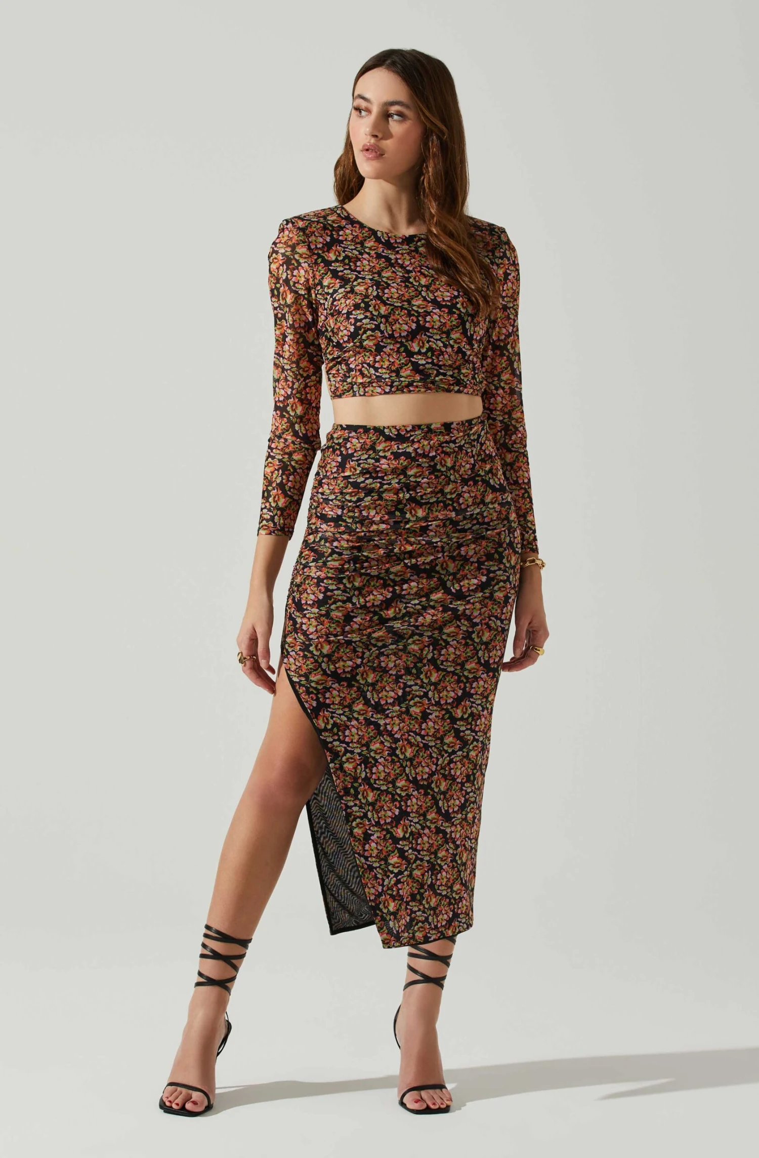 Louisa Floral Long Sleeve Open Back Crop Top 2 Louisa Floral Long Sleeve Open Back Crop Top - Image 2