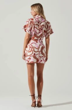 Tamela Collared Short Sleeve Crop Top -Dresses Sales Store ACT17696 BROWNPINKGEO 6