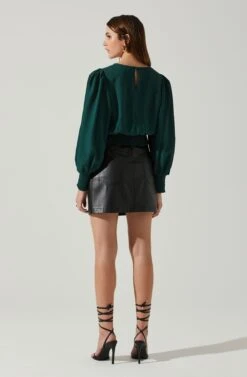 Wrenley Twist Front Puff Sleeve Top -Dresses Sales Store ACT17827 HUNTERGREEN 6