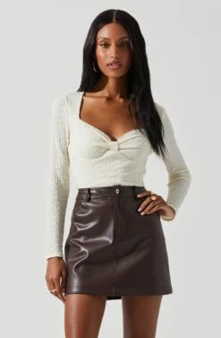 Ren Textured Sweetheart Long Sleeve Top -Dresses Sales Store ACT17975 CREAM 3