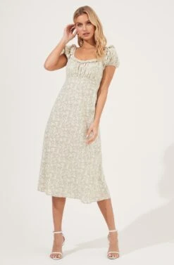 Short Sleeve Ruffle Neck Dress