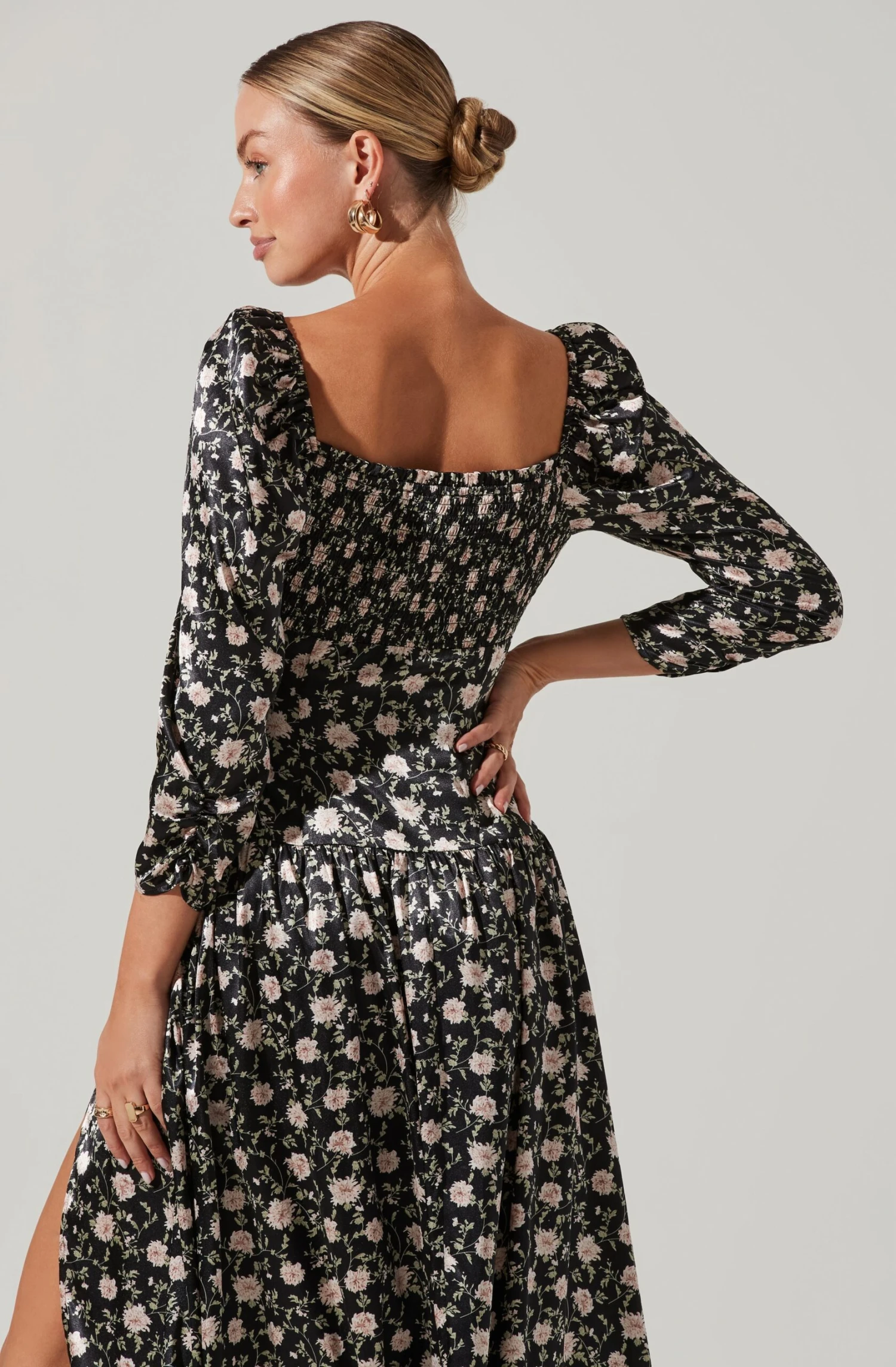 Puff Sleeve Sweetheart Neck Midi Dress 4 Puff Sleeve Sweetheart Neck Midi Dress - Image 4