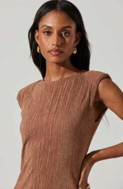 Plisse Straight Neck Midi Dress -Dresses Sales Store ADR101830 BROWN 4