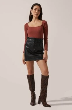 Square Neck Long Sleeve Bodysuit -Dresses Sales Store AT15694 003 MARSALA 1