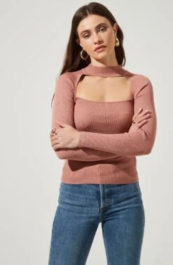 Cut Out Square-Neck Top -Dresses Sales Store AT16556 DARKBLUSH 2