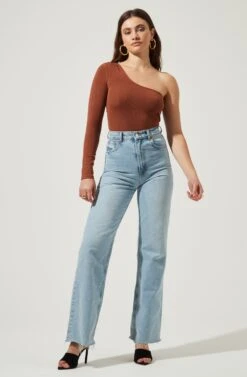 Twist Back One Sleeve Bodysuit -Dresses Sales Store AT16750 BROWN 1