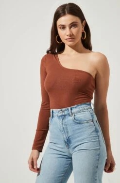 Twist Back One Sleeve Bodysuit -Dresses Sales Store AT16750 BROWN 2