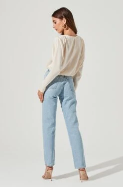 Pleated Shoulder Long Sleeve Top -Dresses Sales Store AT16811B CREAM 1932