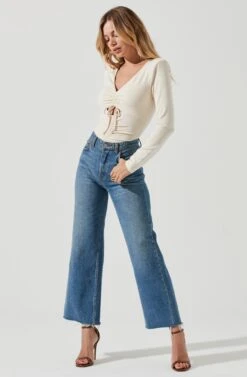 Long Sleeve Ruched Front Bodysuit -Dresses Sales Store AT16935 CREAM 1