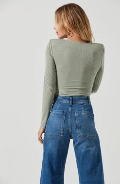 Long Sleeve Ruched Front Bodysuit -Dresses Sales Store AT16935 SAGE 4