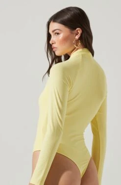 Long Sleeve Cutout Bodysuit -Dresses Sales Store AT16961 YELLOW 7