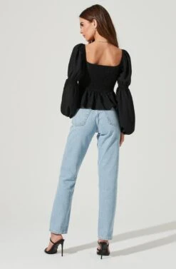 Cinched Long Sleeve Square Neck Top -Dresses Sales Store AT17101 BLACK 1993