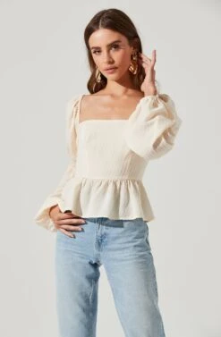 Cinched Long Sleeve Square Neck Top -Dresses Sales Store AT17101 CREAM 1720