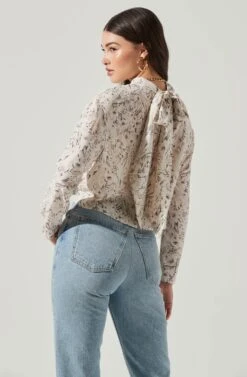 Long Sleeve Drape Tie Back Neck Back Top -Dresses Sales Store AT17208 OFFWHITESKETCH 13