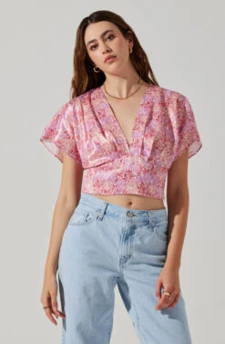 Satin Tie Back Flutter Sleeve Top -Dresses Sales Store AT17720 PINKREDMULTIFL 3