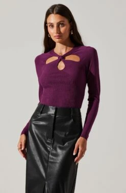Twist Neck Cutout Sweater -Dresses Sales Store AT17944 PLUM 5