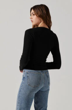 Long Sleeve Cupped Bust Knit Top -Dresses Sales Store AT17996 BLACK 6