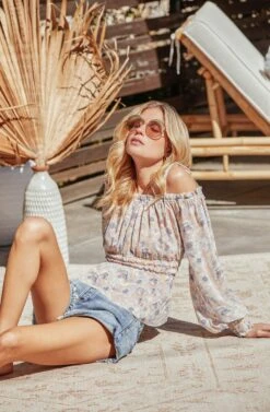 Harlee Floral Cold Shoulder Top