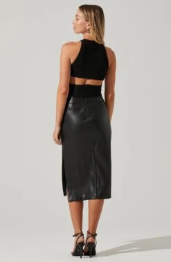 Cut Out Knit Crop Top -Dresses Sales Store LT17393 FCI BLACK 5