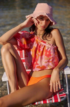 Atlanta Floral One Shoulder Top -Dresses Sales Store LeniAliStudios ASTR WhitsundaysLENIALISTUDIOS 20220329 ASTR WALLCANDY 32 9216