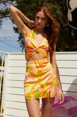 Arza Abstract Print Mini Skirt -Dresses Sales Store MyronPalms 3851